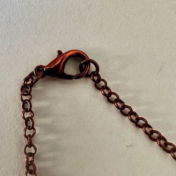 Copper tone and green turtle pendant necklace - Picture 7 of 8